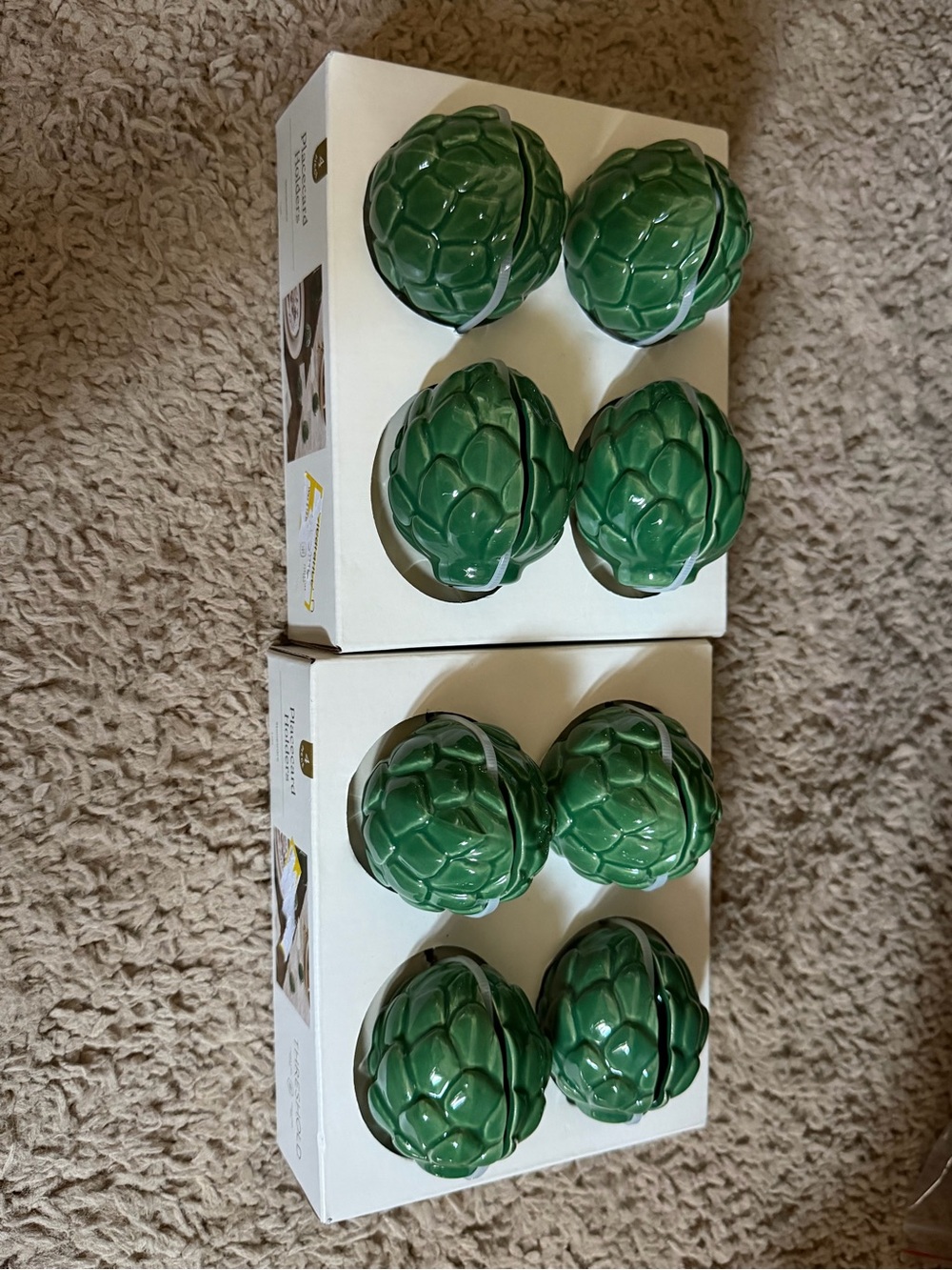 2 set of placecard holders Green Ceramic Artichoke Set - Pack of 8